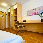 Hotel Gaestehaus Im Lwh