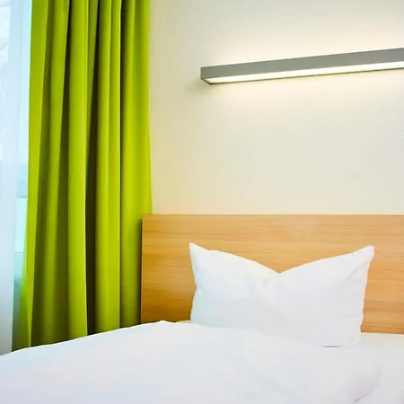 Hotel Gaestehaus Im Lwh *